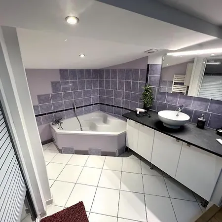 Holiday home Maison De *